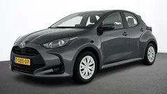 Gebruikt 2023 Toyota Yaris Hybrid Active Hatchback | € 20.890 (Eerlijke prijs)