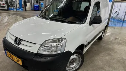 Gebruikt 2009 Peugeot Partner MPV | € 2.650 (Eerlijke prijs)
