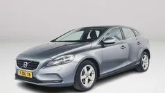 Grijs, metallic lak Gebruikt 2014 Volvo V40 Business Edition Stationwagen | € 8.950 (Eerlijke prijs)