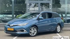 Stationwagon Gebruikt 2016 Toyota Auris Touring Sports Stationwagen | € 13.950 (Eerlijke prijs)