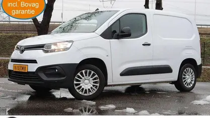Occasion 2024 Toyota Proace City City MPV | € 17.777 (Goede deal)