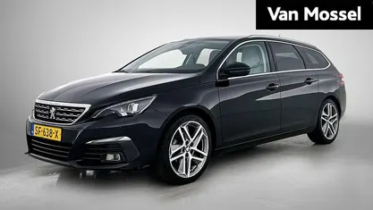 Zwart Occasion 2018 Peugeot 308 SW Premium Stationwagen | € 11.240 (Eerlijke prijs)