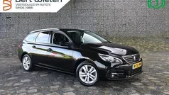 Zwart Gebruikt 2020 Peugeot 308 Stationwagen | € 10.950 (Eerlijke prijs)