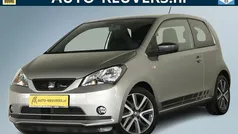 Grijs, metallic lak Gebruikt 2017 Seat Mii CONNECT Hatchback | € 8.900 (Eerlijke prijs)