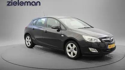 Occasion 2012 Opel Astra Edition Hatchback | € 3.345 (Eerlijke prijs)