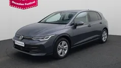 Gebruikt 2024 VW Golf VIII Life Hatchback | € 29.880 (Goede deal)