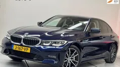 Blauw Gebruikt 2020 BMW 330 Sedan | € 34.950 (Eerlijke prijs)