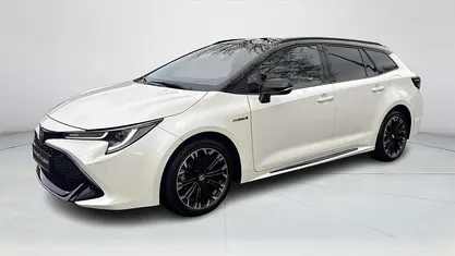 Occasion Toyota Corolla Plus 2025 Wit Stationwagen