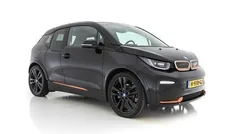 Fluid black mit akzent ecopper (zwart metallic) Gebruikt 2020 BMW i3 Comfort Edition Hatchback | € 20.445 (Eerlijke prijs)