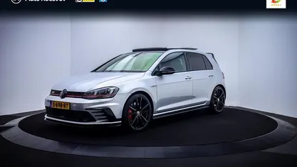 Grijs Gebruikt 2023 VW Golf VIII GTI Hatchback | € 27.225 (Super prijs)