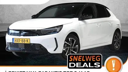 Wit Nieuw 2025 Opel Corsa Hatchback | € 23.895 (Goede deal)