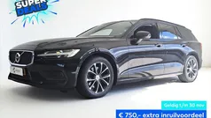 Zwart Gebruikt 2022 Volvo V60 Momentum Stationwagen | € 23.490 (Goede deal)