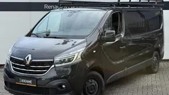 Zwart Gebruikt 2021 Renault Trafic Van | € 17.157 (Goede deal)