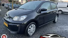 Zwart Gebruikt 2017 VW up! move up! Hatchback | € 7.250 (Eerlijke prijs)