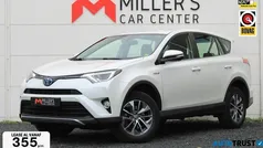 Gebruikt 2017 Toyota RAV4 SUV | € 21.495 (Eerlijke prijs)