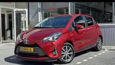 Gebruikt 2019 Toyota Yaris Hybrid Hatchback | € 17.950 (Eerlijke prijs)