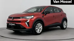 Gebruikt 2024 Renault Captur Evolution SUV | € 30.935 (Eerlijke prijs)