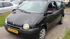 Gebruikt 2005 Renault Twingo Authentique Hatchback | € 1.250 (Eerlijke prijs)
