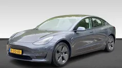 Grijs Gebruikt 2021 Tesla Model 3 Long Range Sedan | € 26.875 (Eerlijke prijs)