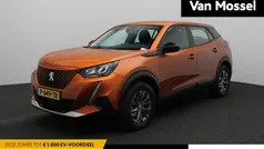 Oranje Gebruikt 2022 Peugeot e-2008 Active SUV | € 18.900 (Goede deal)