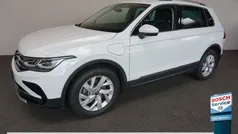 Wit Gebruikt 2022 VW Tiguan Business+ SUV | € 37.745 (Super prijs)