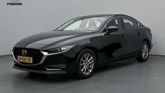 Gebruikt 2020 Mazda 3 Comfort Sedan | € 18.345 (Eerlijke prijs)