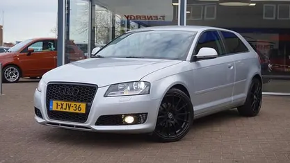 Grijs Gebruikt 2009 Audi A3 Ambition Hatchback | € 3.950 (Eerlijke prijs)