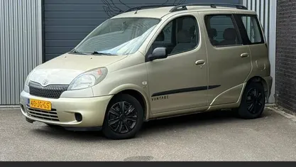 Occasion Toyota Yaris Verso Sol 86 PK (63 kW) 2002 Beige MPV