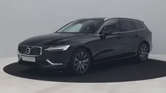 Zwart Gebruikt 2021 Volvo V60 Inscription Stationwagen | € 31.700 (Super prijs)