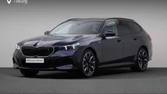 Blauw Gebruikt 2024 BMW i5 M Sport Sedan | € 74.880 (Eerlijke prijs)