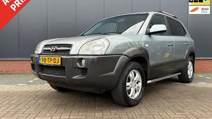 Grijs Gebruikt 2006 Hyundai Tucson Style SUV | € 3.995 (Eerlijke prijs)