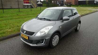 Occasion 2017 Suzuki Swift Comfort Hatchback | € 6.695 (Eerlijke prijs)