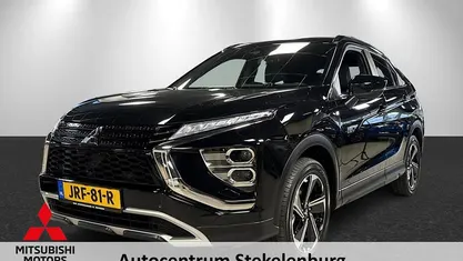 Zwart Gebruikt 2022 Mitsubishi Eclipse Cross Intense+ SUV | € 23.540 (Goede deal)