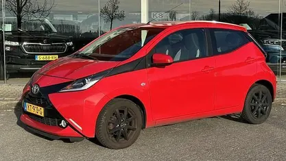 Occasion Toyota Aygo X-play 69 PK (50 kW) 2016 Hatchback
