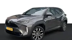 Grijs Gebruikt 2022 Toyota Yaris SUV | € 24.995 (Eerlijke prijs)