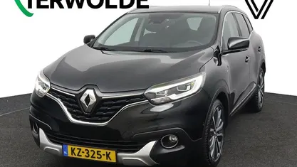 Zwart Gebruikt 2017 Renault Kadjar Bose Edition SUV | € 15.840 (Eerlijke prijs)