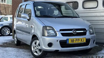 Occasion 2004 Opel Agila Hatchback | € 999 (Eerlijke prijs)