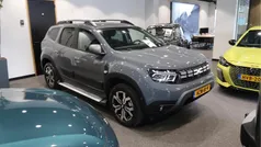 Gebruikt 2024 Dacia Duster Journey SUV | € 28.750 (Eerlijke prijs)