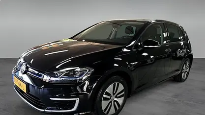 Occasion 2019 VW e-Golf Hatchback | € 11.445 (Eerlijke prijs)