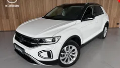 Gebruikt 2022 VW T-Roc Style SUV | € 28.650 (Eerlijke prijs)