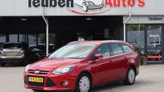 Rood Gebruikt 2013 Ford Focus Titanium Stationwagen | € 2.785 (Eerlijke prijs)