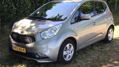 Occasion Kia Venga 124 PK (91 kW) 2015 Grijs Hatchback
