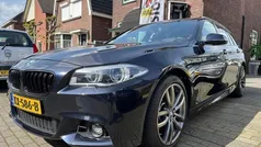 Zwart Gebruikt 2016 BMW 530 M Sport Sedan | € 25.900 (Eerlijke prijs)