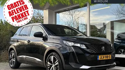 Zwart Gebruikt 2024 Peugeot 3008 GT SUV | € 30.945 (Eerlijke prijs)