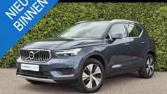 Blauw Gebruikt 2022 Volvo XC40 Inscription SUV | € 32.940 (Eerlijke prijs)