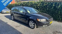Zwart Gebruikt 2006 Volvo V50 Momentum Stationwagen | € 1.245 (Eerlijke prijs)