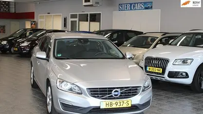 Occasion Volvo V60 Momentum 152 PK (111 kW) 2015 Stationwagen