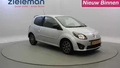 Grijs, metallic lak Gebruikt 2011 Renault Twingo Dynamique Hatchback | € 3.345 (Goede deal)