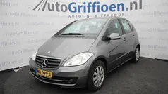 Grijs Gebruikt 2010 Mercedes A160 Avantgarde MPV | € 5.290 (Eerlijke prijs)