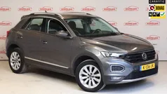 Grijs Gebruikt 2020 VW T-Roc Sport SUV | € 27.445 (Eerlijke prijs)